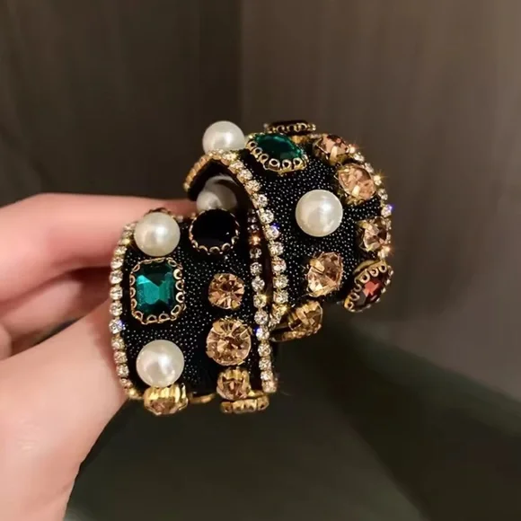 Glamorous Black & Gold Wide Cuff earrings with Emerald Crystals and Pearls - Picture 5 of 12